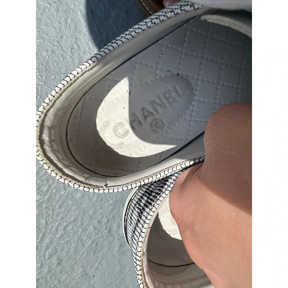 Chanel CC Logo Knit Sneakers Black White Blue Low Top Trainers G33731 Size 39